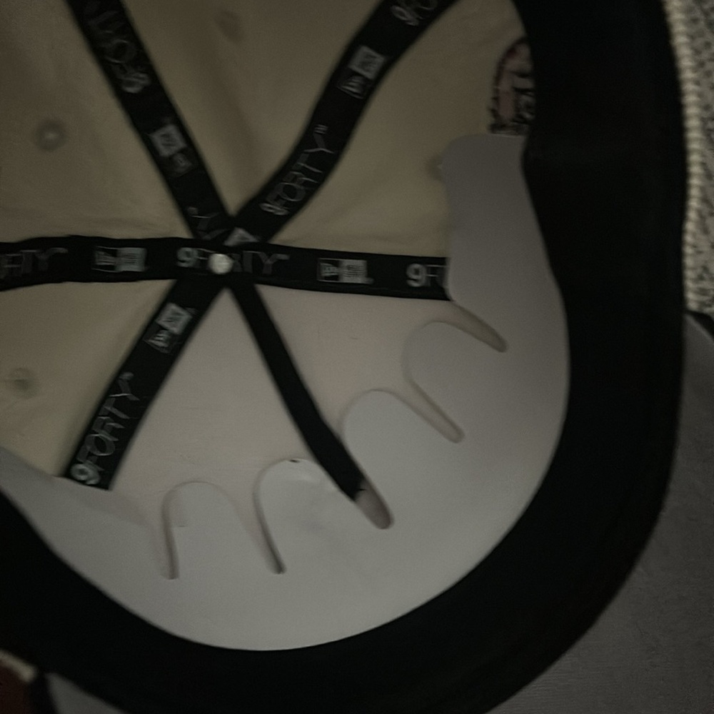 SnapBack - Picture 4 of 4